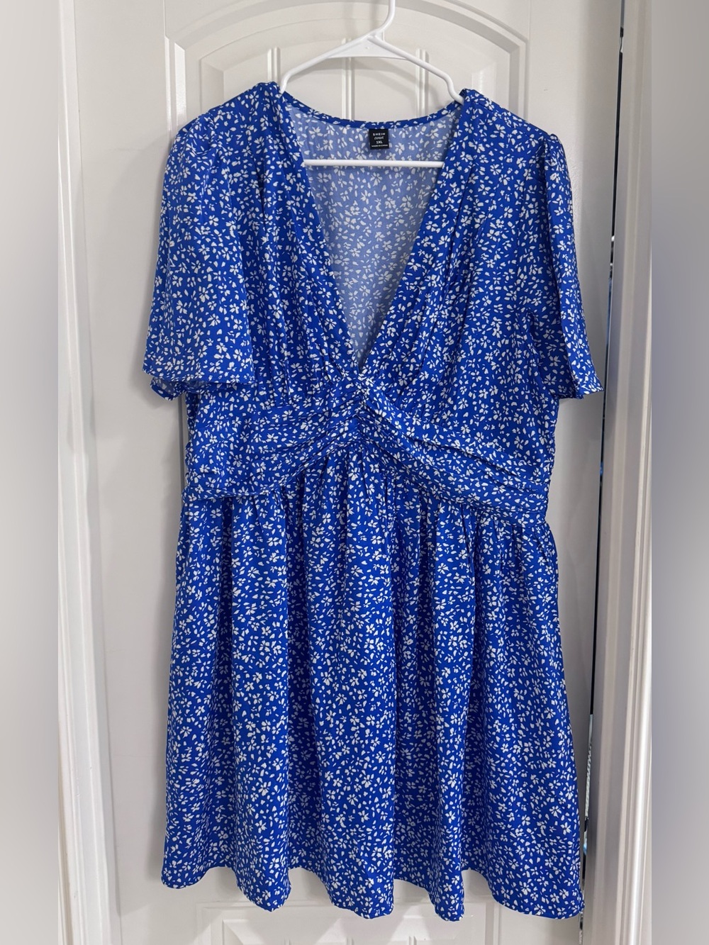SHEIN Royal Blue Floral Twist-Front Mini Dress